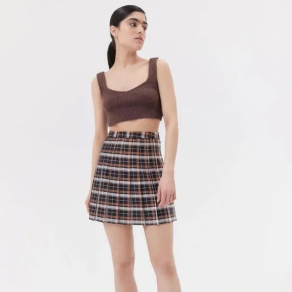NWT Urban Outfitters Black and White Pleated Skater Mini Skirt